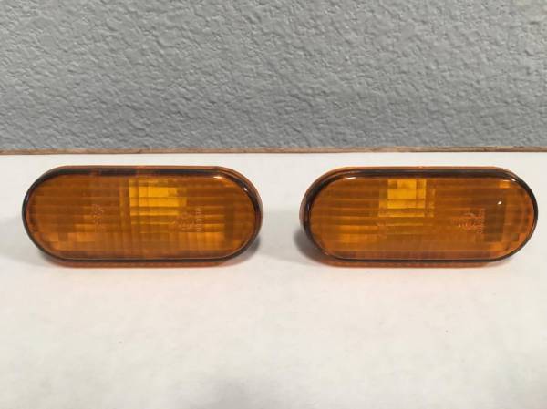 AMBER SIDE BLINKER SET LENSES ONLY PASSAT B4 1995-97